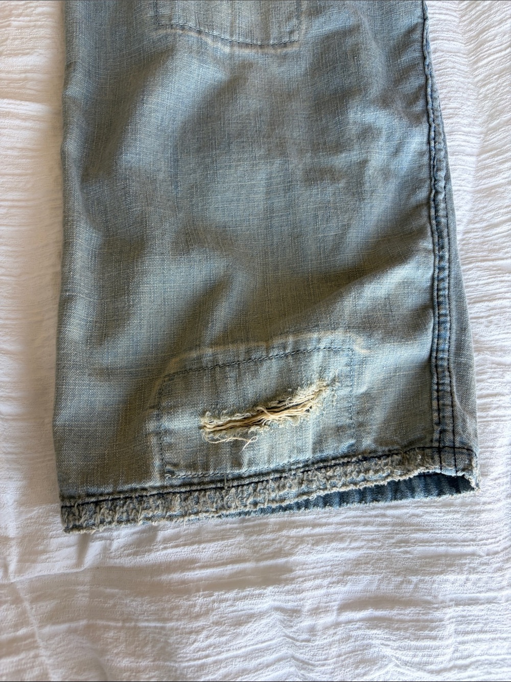 Magnolia Pearl Okeefe Embroidered Jeans - Picture 15 of 16
